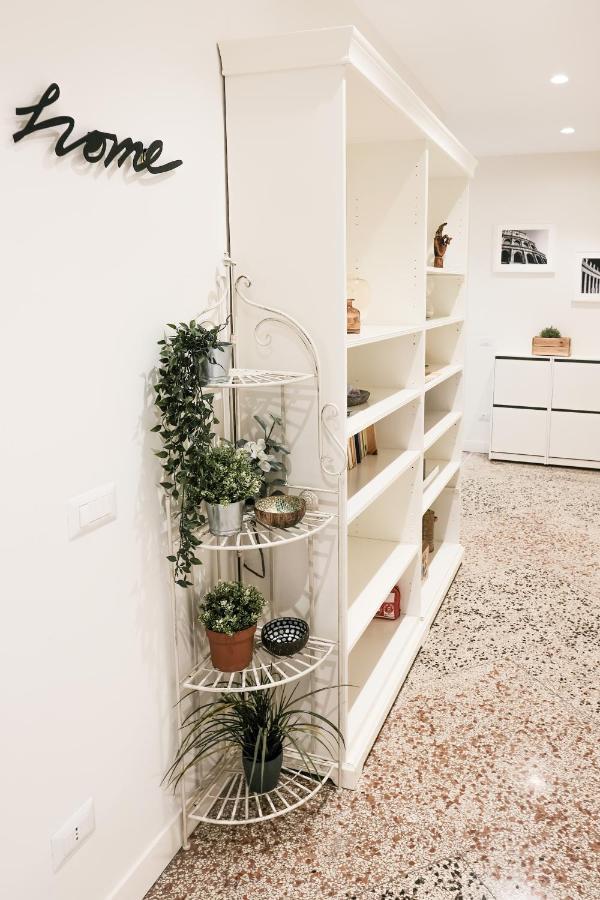 Family Apartment Near Vatican Museum Рим Экстерьер фото