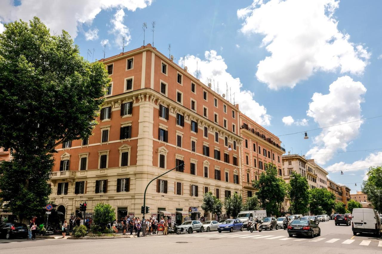 Family Apartment Near Vatican Museum Рим Экстерьер фото